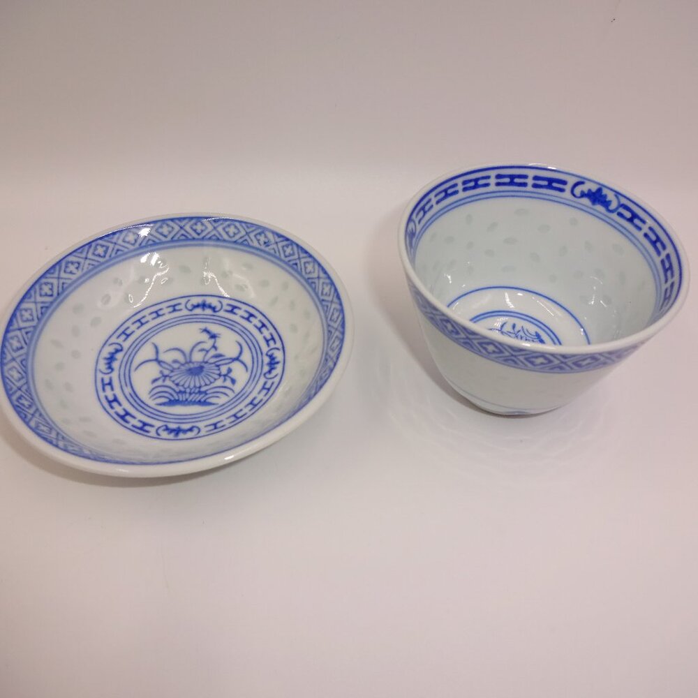 Vintage Jingdezhen Porcelain Tea Sake Cup & Small Bowl Rice Grain Eye White Blue